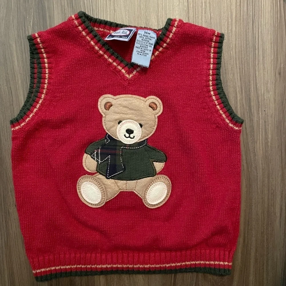 Koala Kids Red and Green Knit Vest with Bear Design size 36M